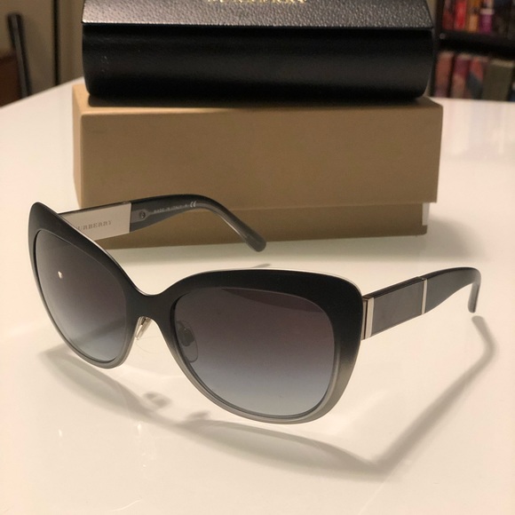 Burberry BE3088 Sunglasses 10058G-57 main image 4
